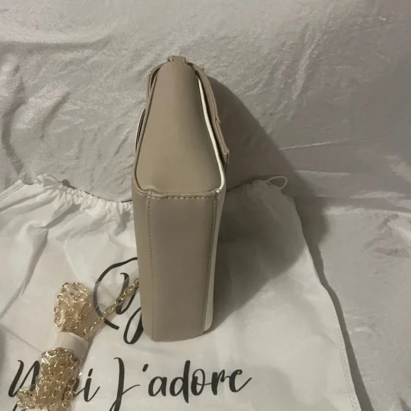 Yani J’adore Elegant Beige and White Women's Bag 2 Piece Set - Picture 7 of 8